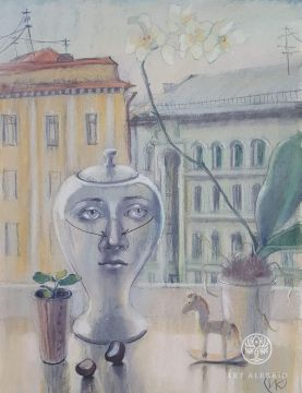 Fornasetti vase against the background of Staraya Basmannaya (Irina Kukolkina)